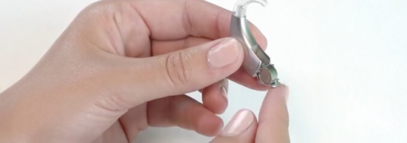 Σωστή αποθήκευση ακουστικών βαρηκοΐας κατά τη διάρκεια της νύχτας